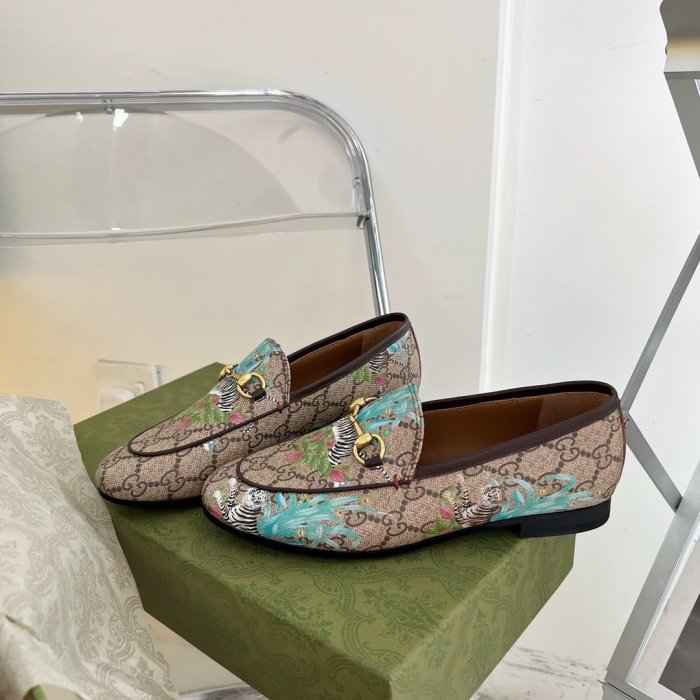 Gucci women _Csaual size eur 35-40