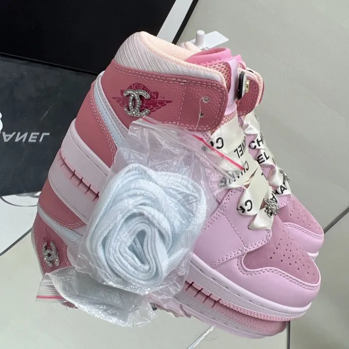 Chanel women _Csaual shoes eur 35-40