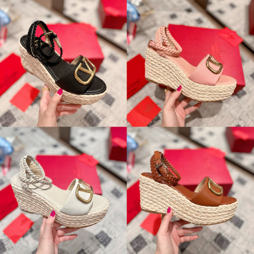 Valentino Women_Slippers/Sandals size eur 35-40