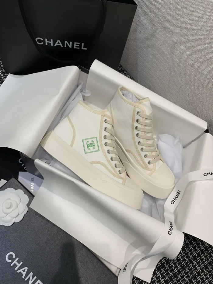 Chanel women _Csaual size eur 35-41