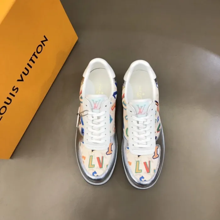 LOUIS VUITTON men_Casual size eur 38-44