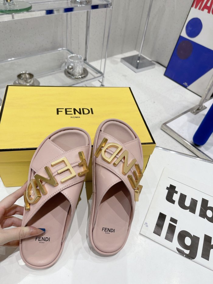 Fendi women slippers size eur 35-40