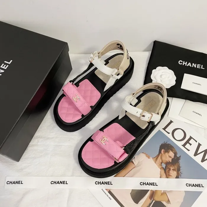 Gucci Women_Slippers/Sandals eur 35-40