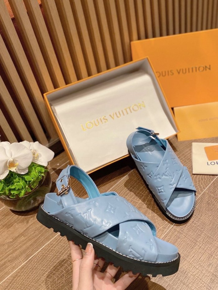 LOUIS VUITTON women slippers size eur 35-39