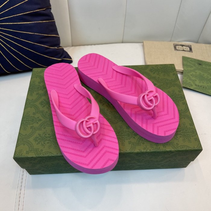 Chanel Women_Slippers/Sandals eur 35-41