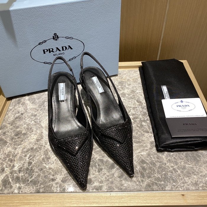 Prada Pumps/Heels size eur 35-41