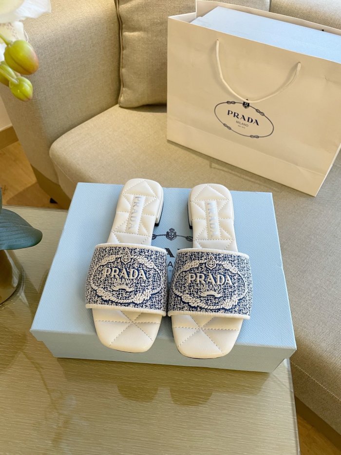 Prada women slippers size eur 35-40