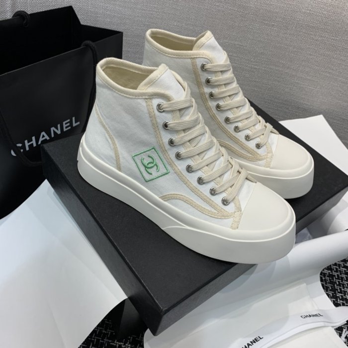 Chanel women _Csaual size eur 35-41