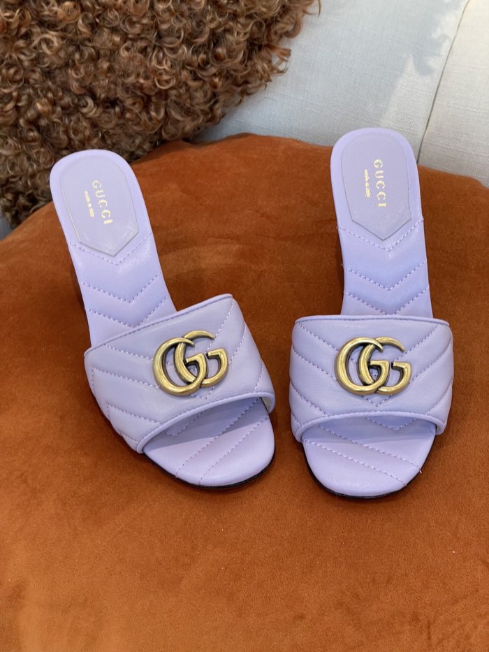 Gucci Women_Slippers/Sandals eur 35-40