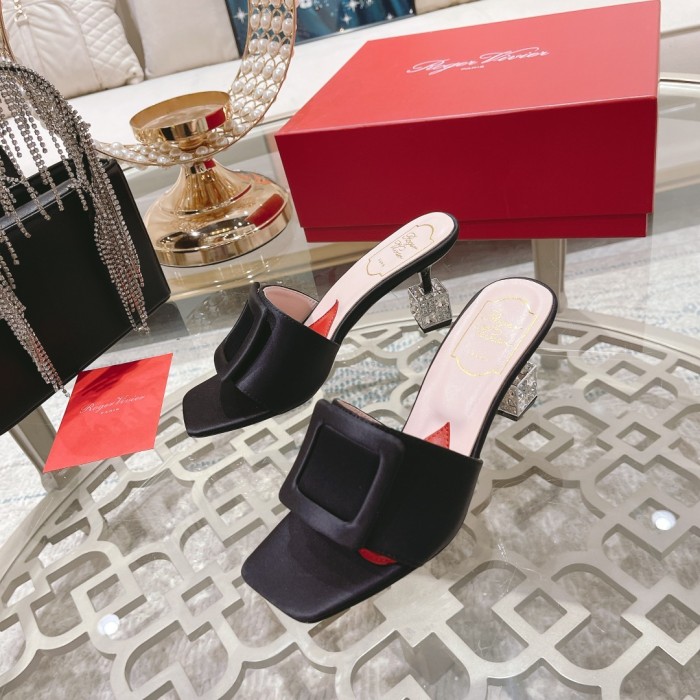 Roger Vivier Women_Slippers/Sandals eur 35-39