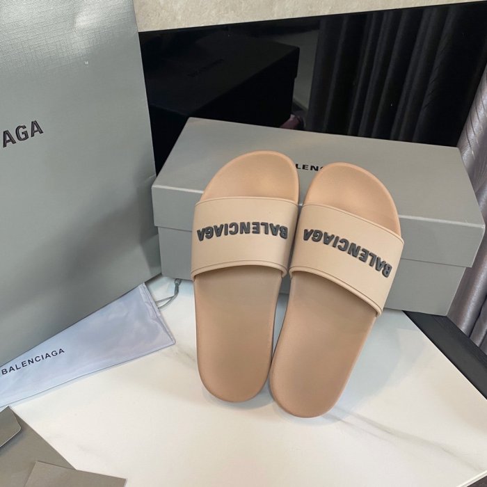 Balenciaga Unisex_Slippers/Sandals eur 35-45