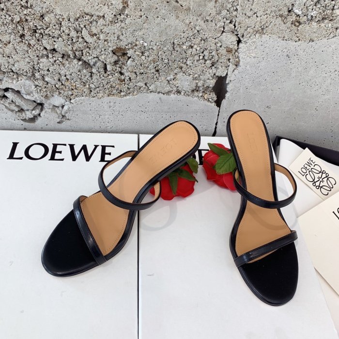 LOEWE Women_Slippers/Sandals eur 35-40