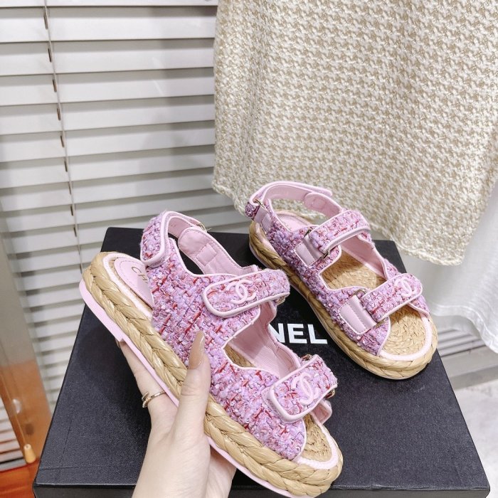 Chanel Women_Slippers/Sandals eur 35-40