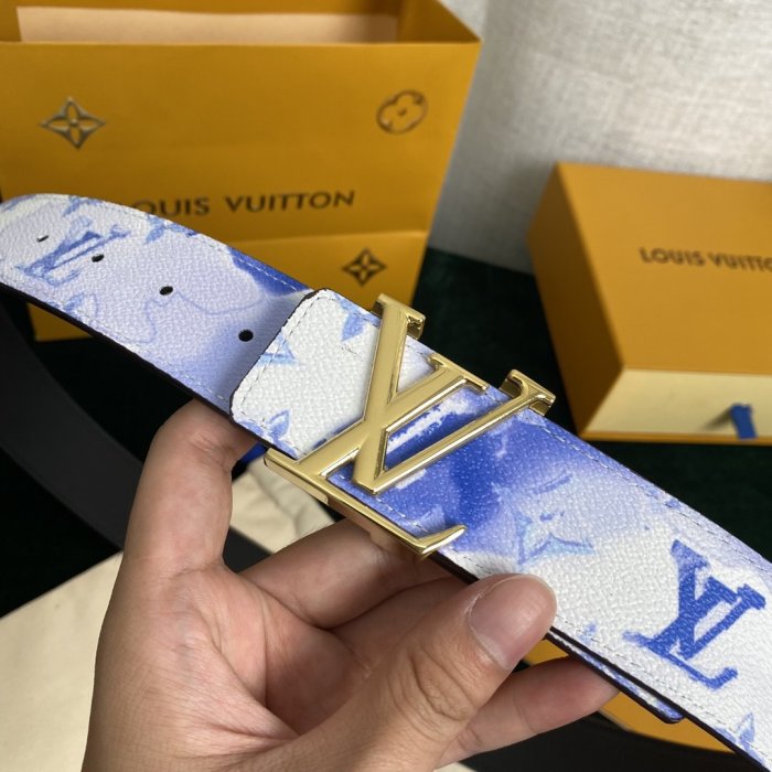 LOUIS VUITTON Belt