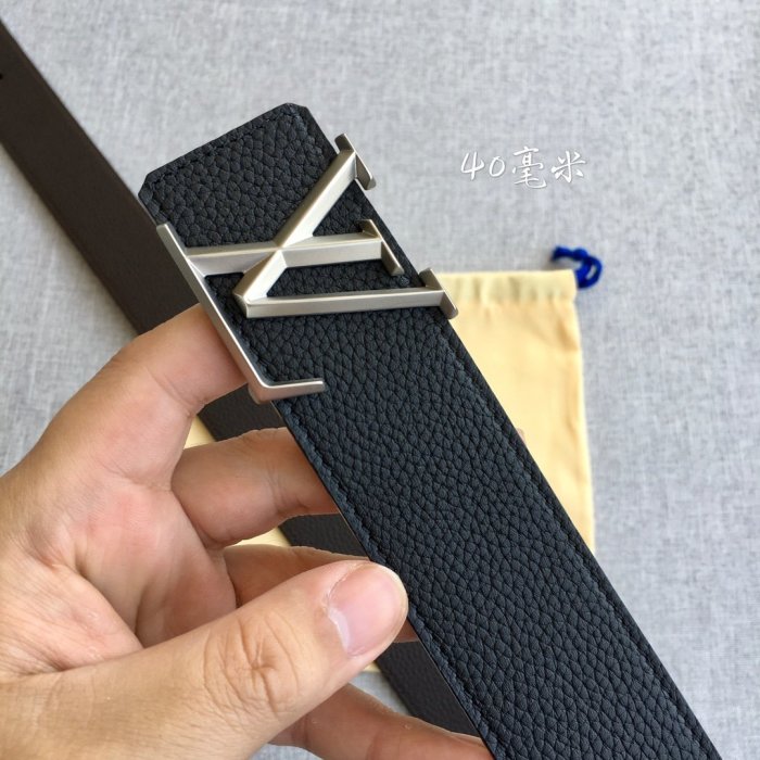 LOUIS VUITTON Belt