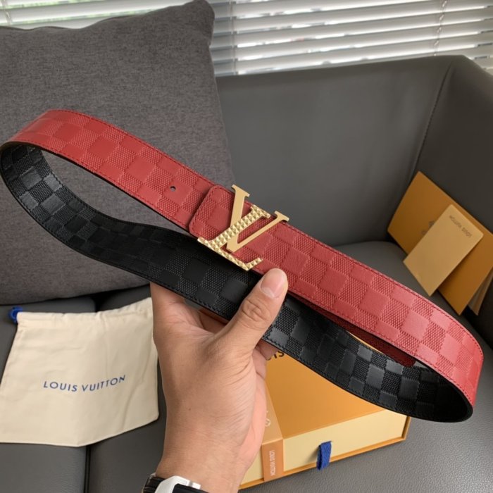 LOUIS VUITTON Belt