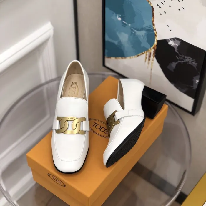 Tods women _Csaual shoes eur 35-40