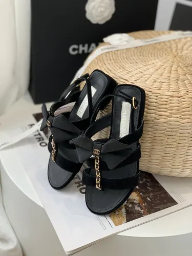 Chanel Women_Slippers/Sandals eur 35-40