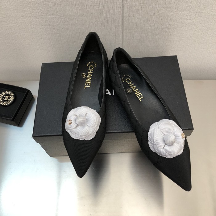 Chanel women _Csaual shoes eur 35-40