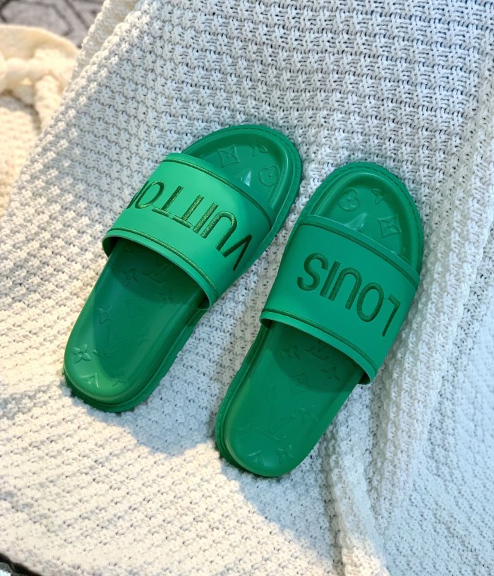 LOUIS VUITTON Unisex_Slippers/Sandals eur 35-45