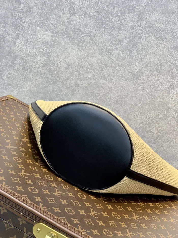 LOUIS VUITTON bags