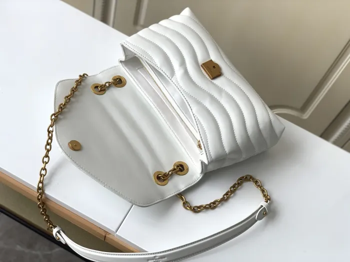 LOUIS VUITTON bags