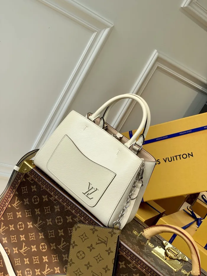 LOUIS VUITTON bags