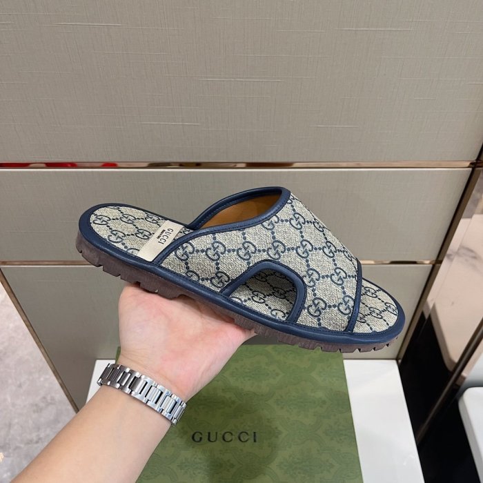 Gucci Men_Slippers/Sandals eur 38-44