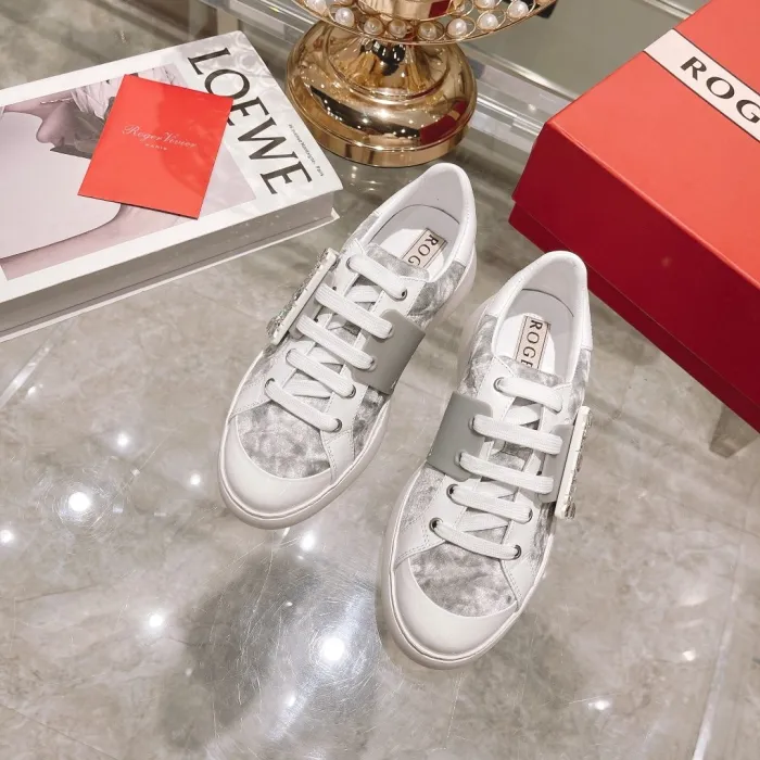 Roger Vivier women _Csaual shoes eur 35-40