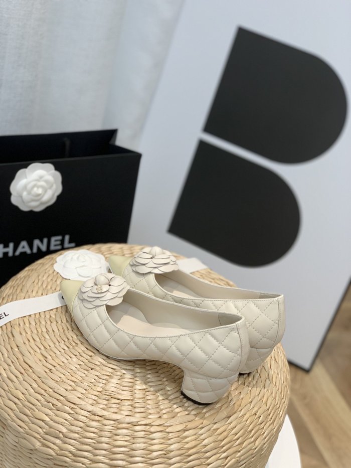 Chanel women _Csaual shoes eur 35-40