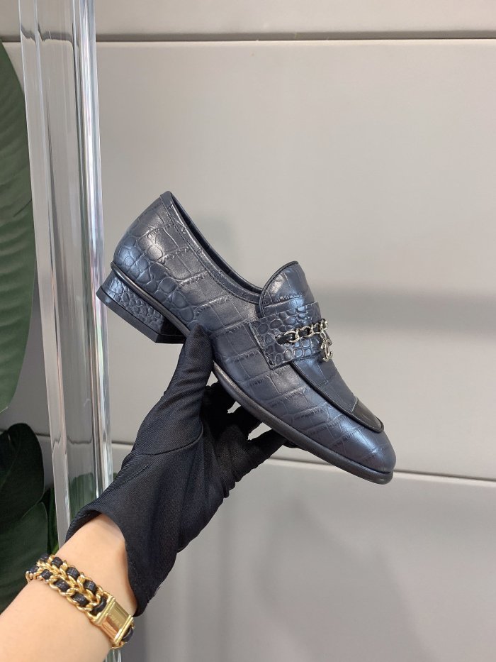 Chanel women _Csaual shoes eur 35-40