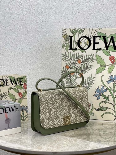 LOEWE bags