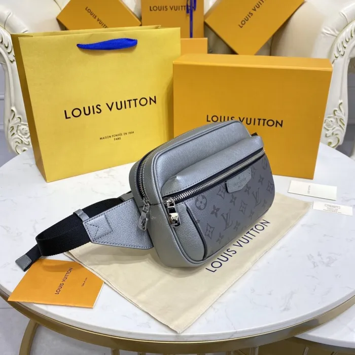 LOUIS VUITTON bags