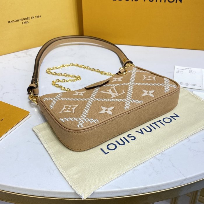 LOUIS VUITTON bags