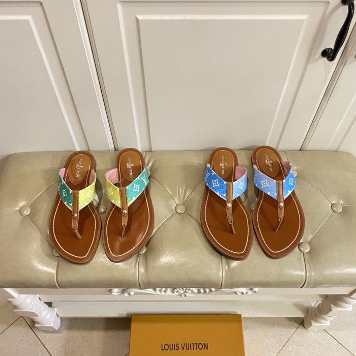 LOUIS VUITTON Unisex_Slippers/Sandals eur 35-45