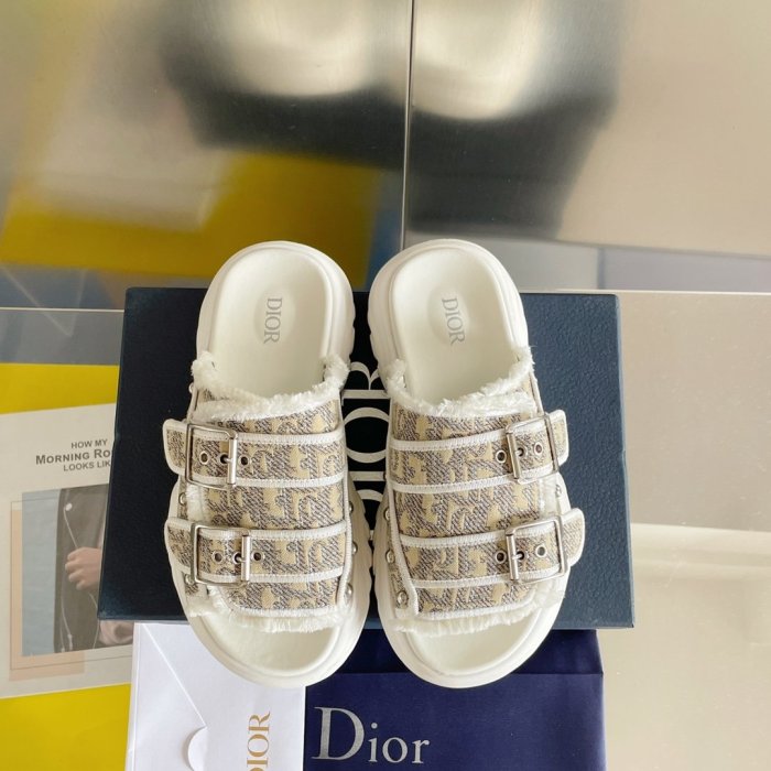 Dior Unisex_Slippers/Sandals eur 35-45