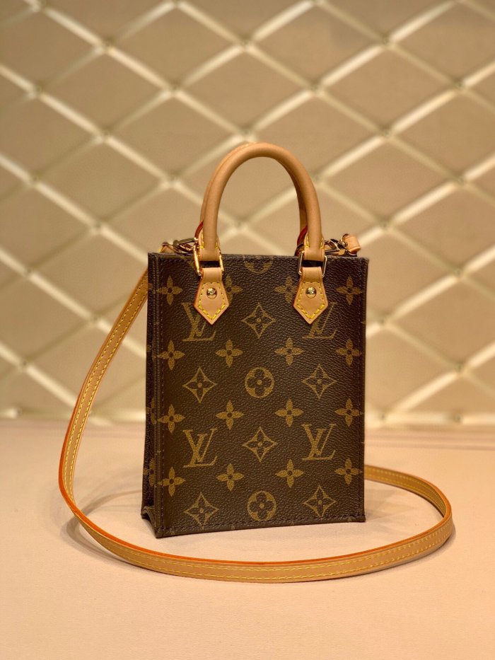 LOUIS VUITTON bags