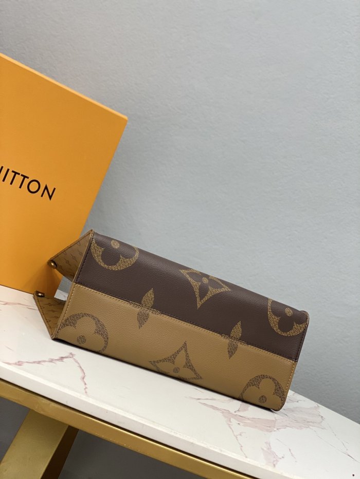 LOUIS VUITTON bags