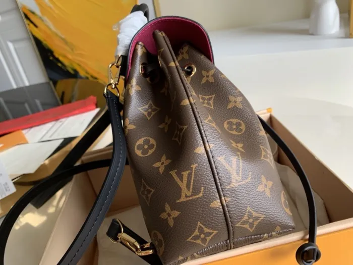 LOUIS VUITTON bags