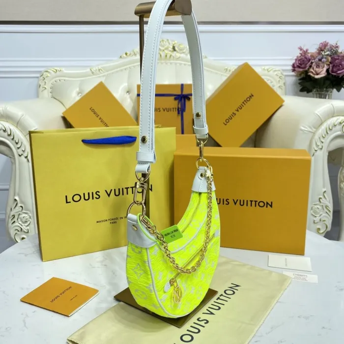 LOUIS VUITTON bags