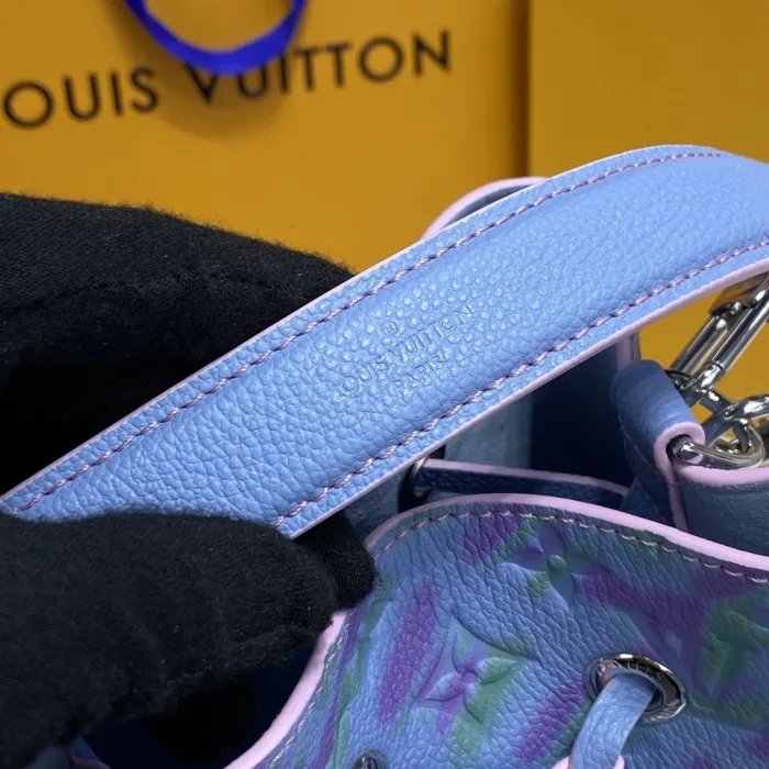 LOUIS VUITTON bags
