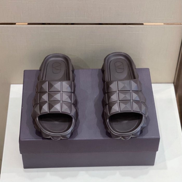 Valentino Unisex_Slippers/Sandals eur 35-45