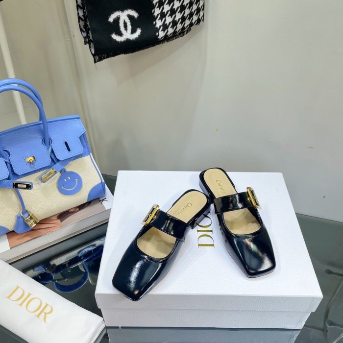 Dior Women_Slippers/Sandals eur 35-40