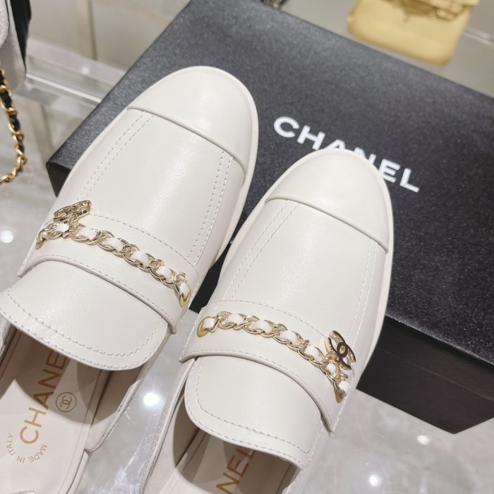 Chanel Women_Slippers/Sandals eur 35-41