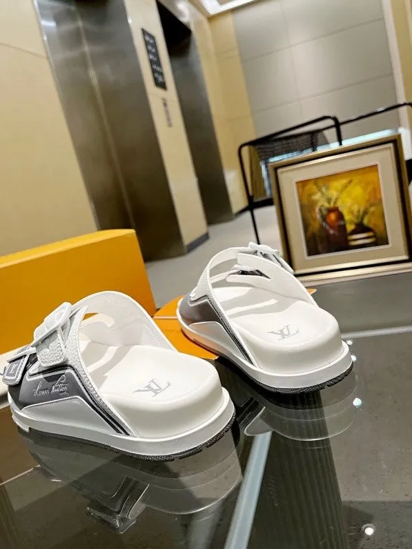 LOUIS VUITTON Men_Slippers/Sandals eur 38-45