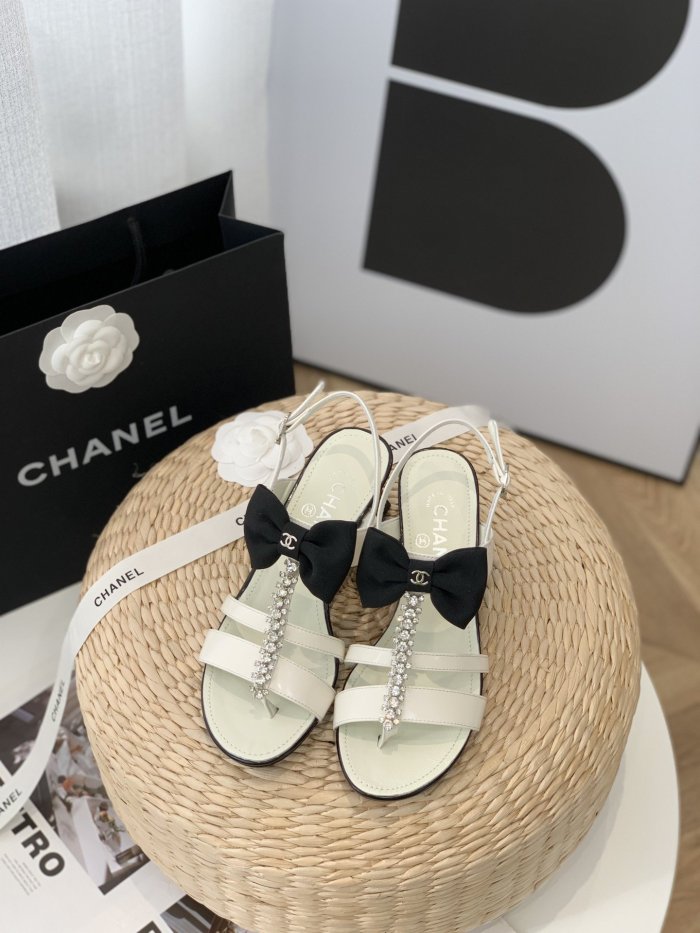 Chanel Women_Slippers/Sandals eur 35-41