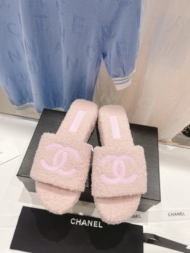 Chanel Women_Slippers/Sandals eur 35-40