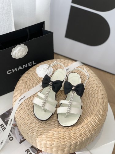 Chanel Women_Slippers/Sandals eur 35-41