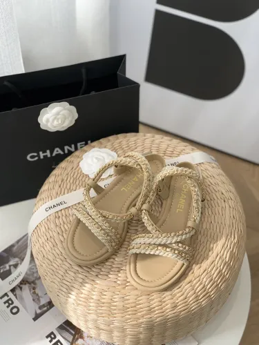 Chanel Women_Slippers/Sandals eur 35-40
