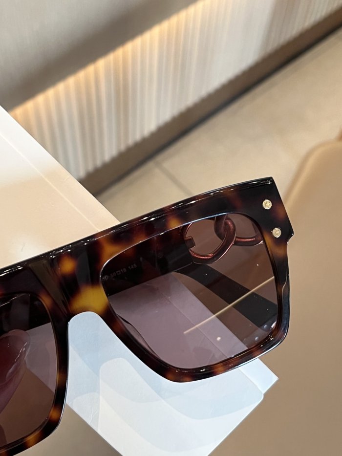 BALMAIN Sunglasses